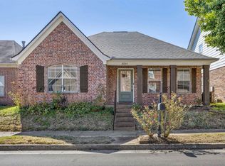 10243 Morning Hill Dr, Cordova, TN 38016