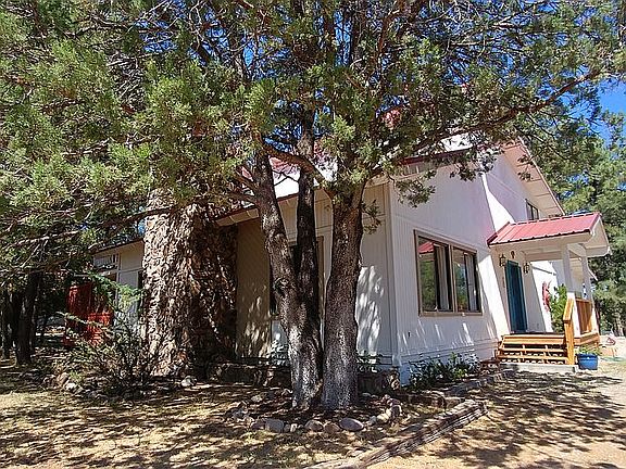 2nd image of 137 Deer Park Dr