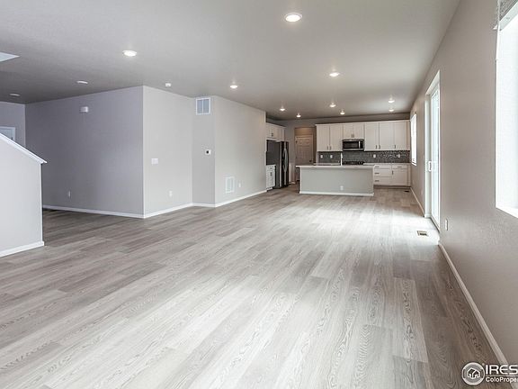 5th image of 1117 Crystal Creek Dr