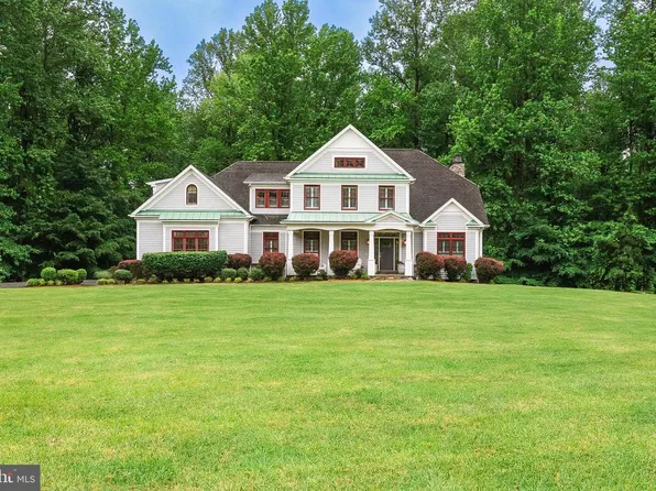 6141 Federal Oak Dr, Sunderland, MD 20689