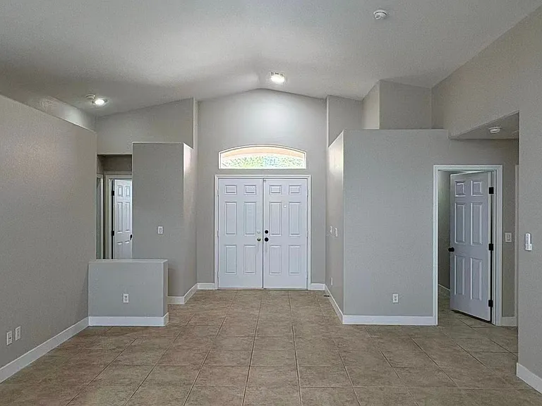 5914 Creekside Sands Ln — Photo 6