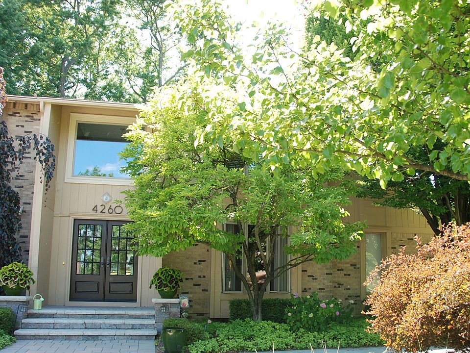 1st image of 4260 Southmoor Ln