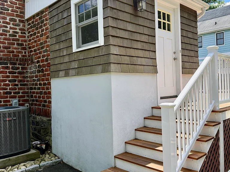 125 Bridge St — Photo 23