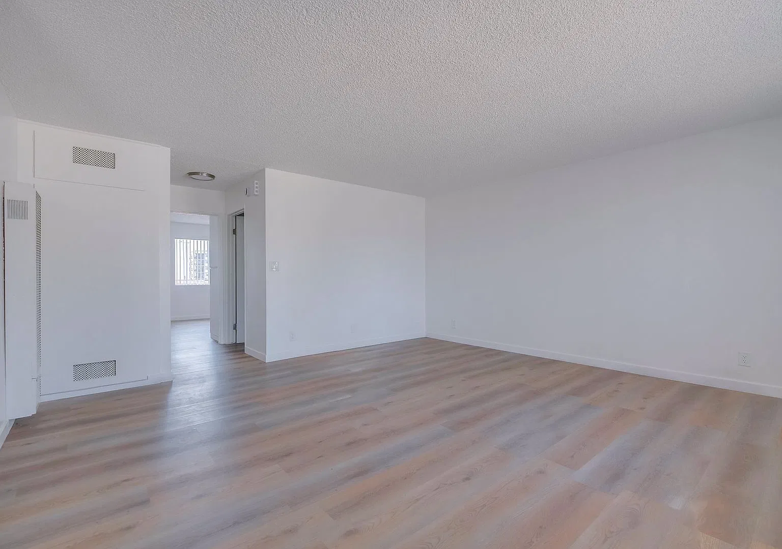 6308 Brynhurst Ave — Photo 1