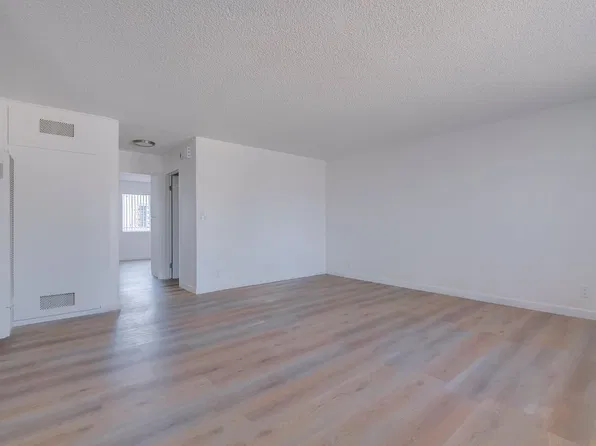 6308 Brynhurst Ave, 6308 Brynhurst Ave APT 5, Los Angeles, CA 90043