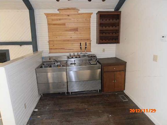 4th image of 8509 E Brentmoor St