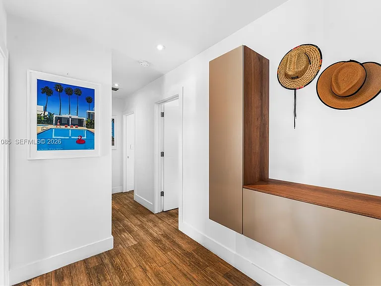 1531 Consolata Ave — Photo 22