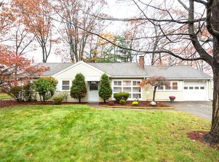 7 Sheffield Rd, Natick, MA 01760