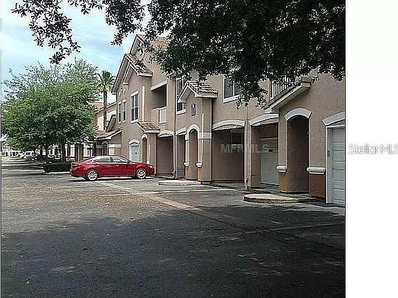 2nd image of 17909 Villa Creek Dr
