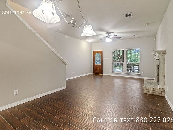 5th image of 7514 Acorn Bend Dr