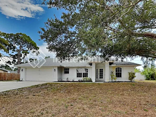 423 Azure Rd, Venice, FL 34293