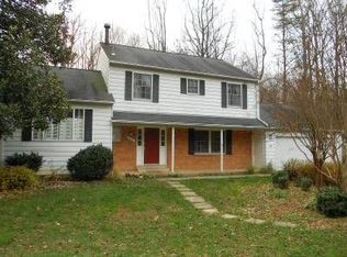 11721 Lariat Ln, Oakton, VA 22124