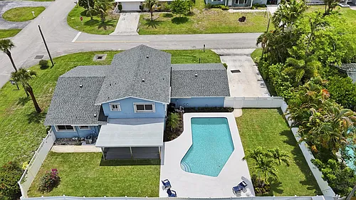 3905 Flag Dr Photo 1