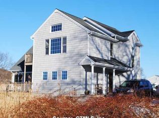 47 Old Black Point Rd, Niantic, CT 06357