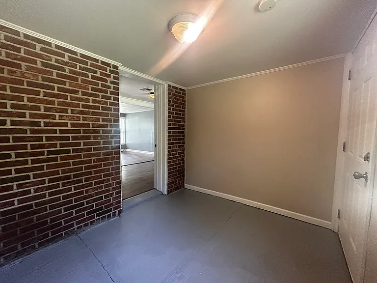461 Sweetwater Cir — Photo 20
