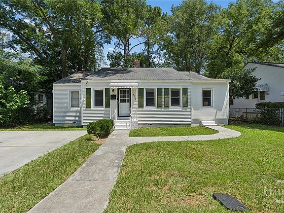 2nd image of 1224 E 53rd Street