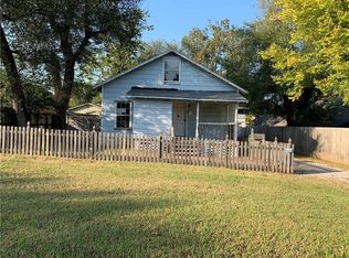 1308 W Walnut St, Collinsville, OK 74021