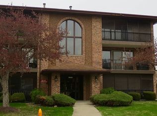 11111 Heritage Dr APT 3A, Palos Hills, IL