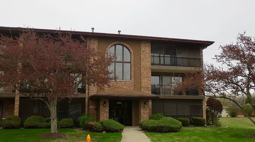 11111 Heritage Dr APT 3A photo 1