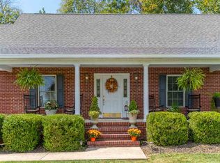 791 Blue Ridge Dr, Staunton, VA 24401