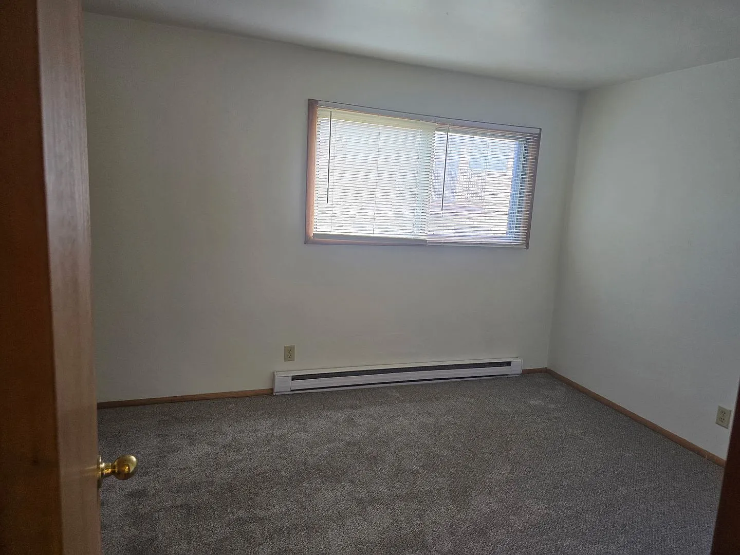 Valley Forge Apartments — Photo 4