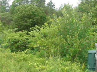 20 Jones Rd, Halfmoon, NY 12065