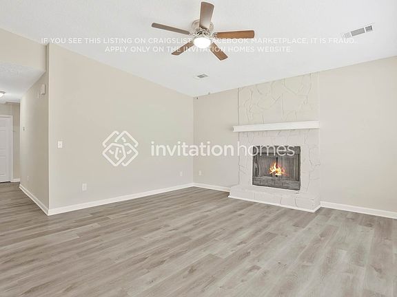 5th image of 2239 Lowtrail Ct