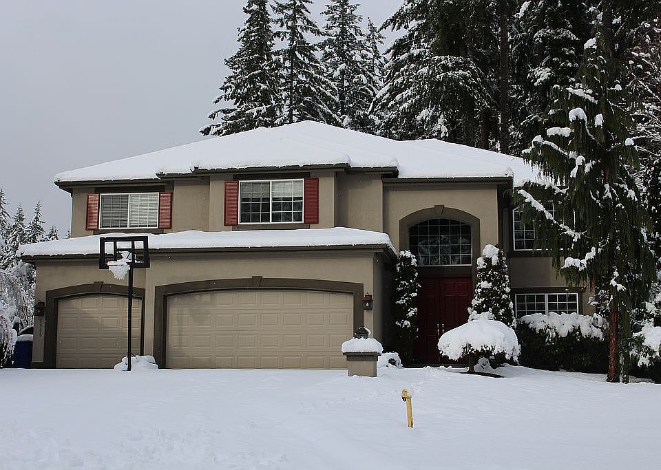 2nd image of 2905 257th Pl SE