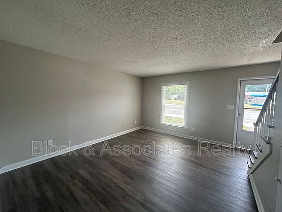 2nd image of 504 S Cherry St