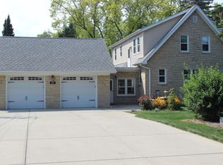 14525 W Bluemound Rd, Brookfield, WI 53005