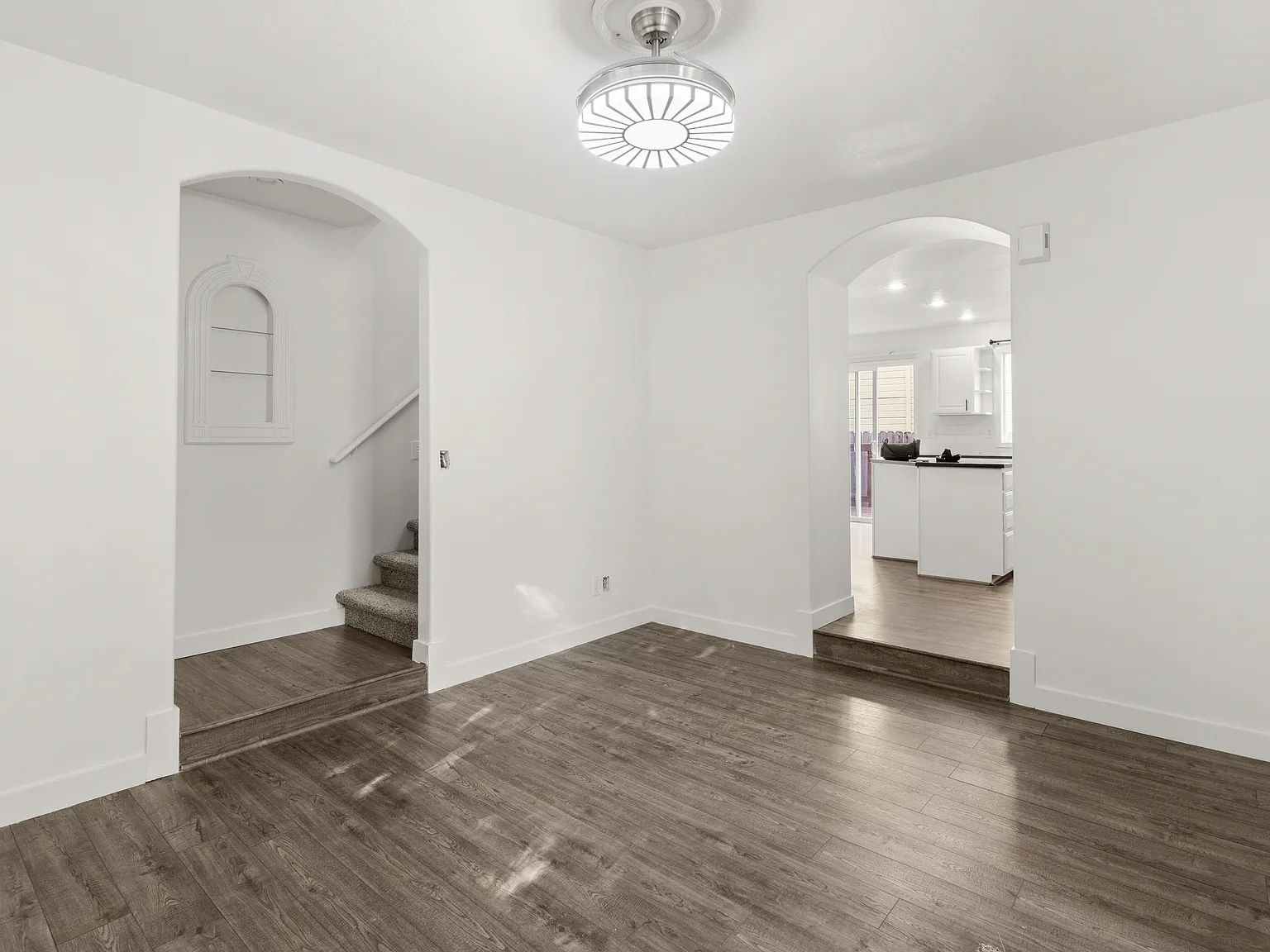 3 bed, 2.5 bath, 1772 sqft, $2,700 — Photo 3