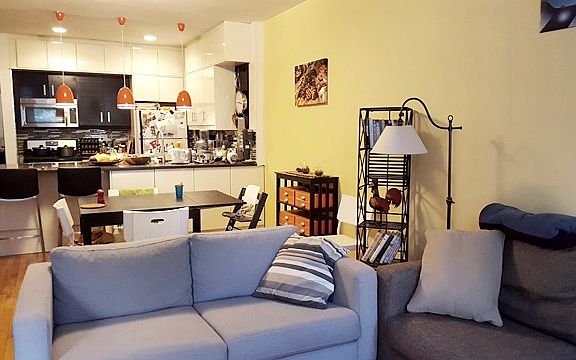 2nd image of 15 W 104th St APT 2B