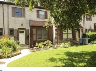 106 Bishops Dr, Aston, PA 19014
