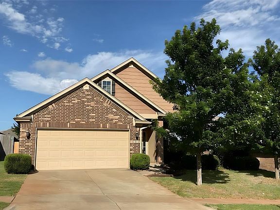 2nd image of 3832 Kings Canyon Rd
