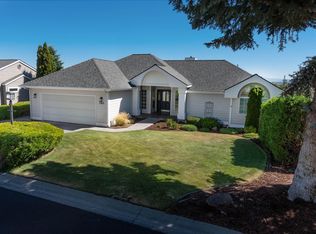 2464 SW 34th Dr, Redmond, OR 97756