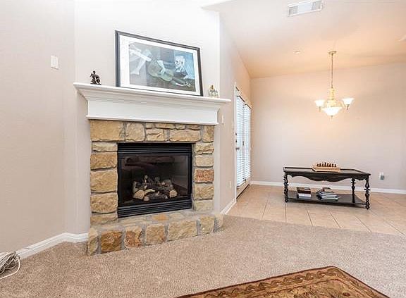 5th image of 1101 Parmer Ln APT 125