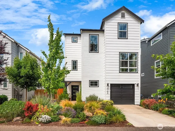 9700 Lindsay Place S, Seattle, WA 98118