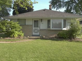 607 Hillcrest Ave, South Milwaukee, WI 53172