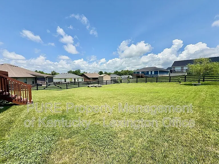 189 Page Dr — Photo 31