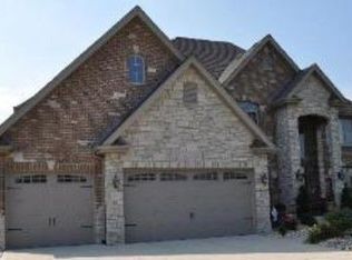 10845 Scarlet Dr, Orland Park, IL 60467