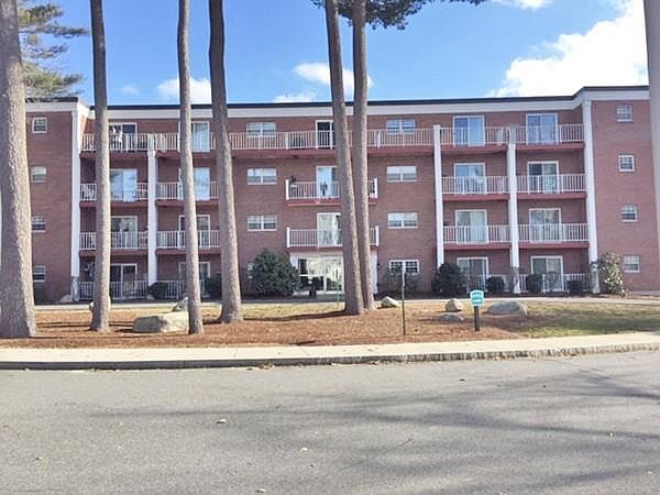 1st image of 25 Greentree Ln APT 27