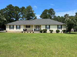 211 Barfield Dr, Dublin, GA 31021