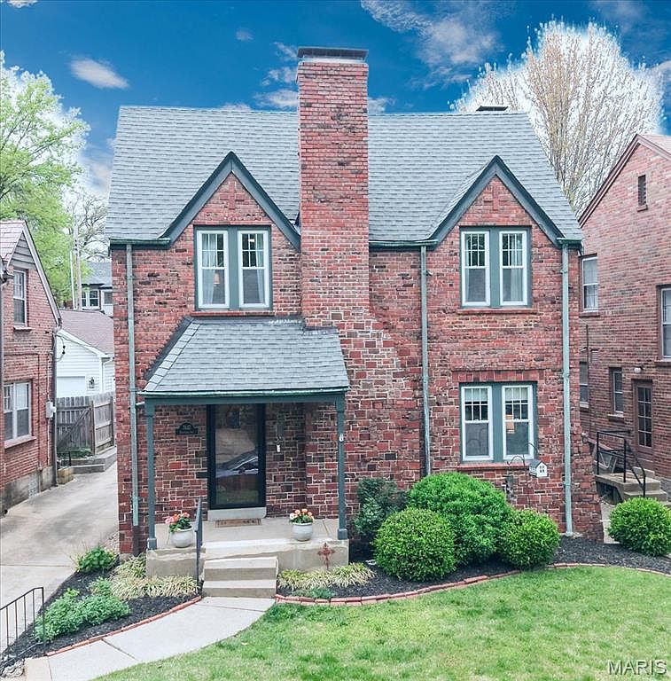 7447 Stanford Ave, Saint Louis, MO 63130 | Zillow
