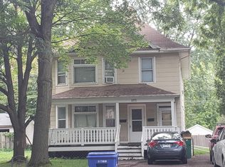 1271 Edgerton St #1, Saint Paul, MN 55130
