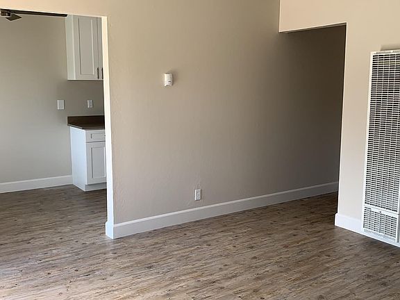 4th image of 1668 Whitwood Ln #1