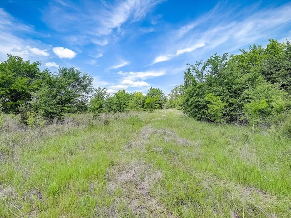 200 Aerobic Ln, Greenville, TX 75402