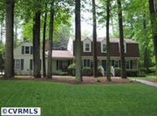 300 Marl Ravine Rd, Yorktown, VA 23692