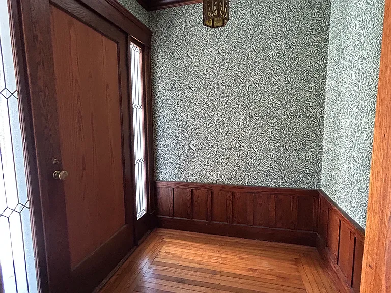 22 Prospect St #1 — Photo 5