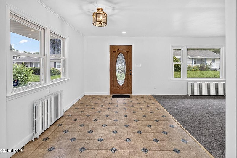 2nd image of 36 Pleasantview Avenue