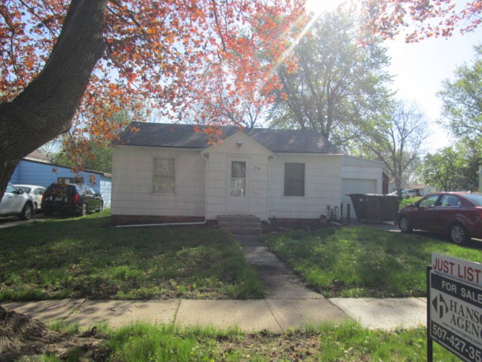 1st image of 716 10th St N